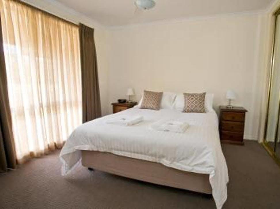 Echuca Moama Holiday Villas Bagian luar foto
